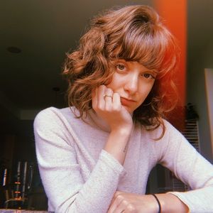 Meet Your Posher, Angela!